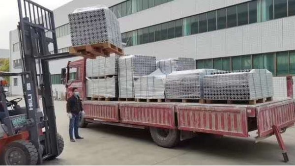 工業鋁型材出廠時需要經過哪些檢測呢？澳宏為您解答！
