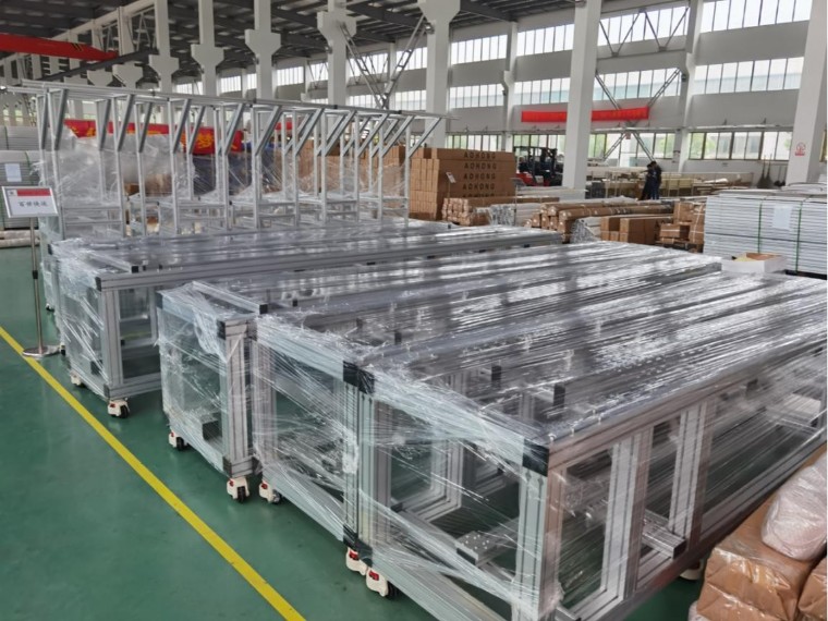 為什么工廠設備機架都紛紛改用鋁型材機架？