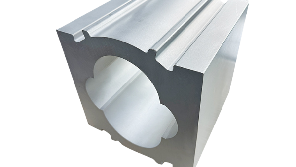 設(shè)備設(shè)計遇瓶頸？鋁型材開模定制助力性能突破